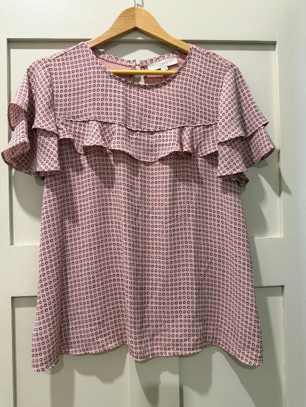 Loft Pink Ruffle Short Sleeve Blouse - Size M